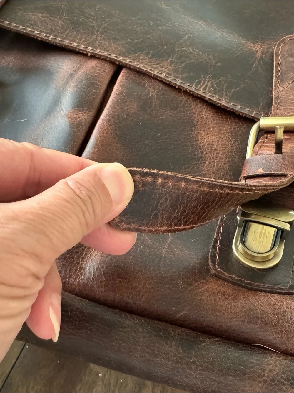 Leather Messenger Bag - Brown